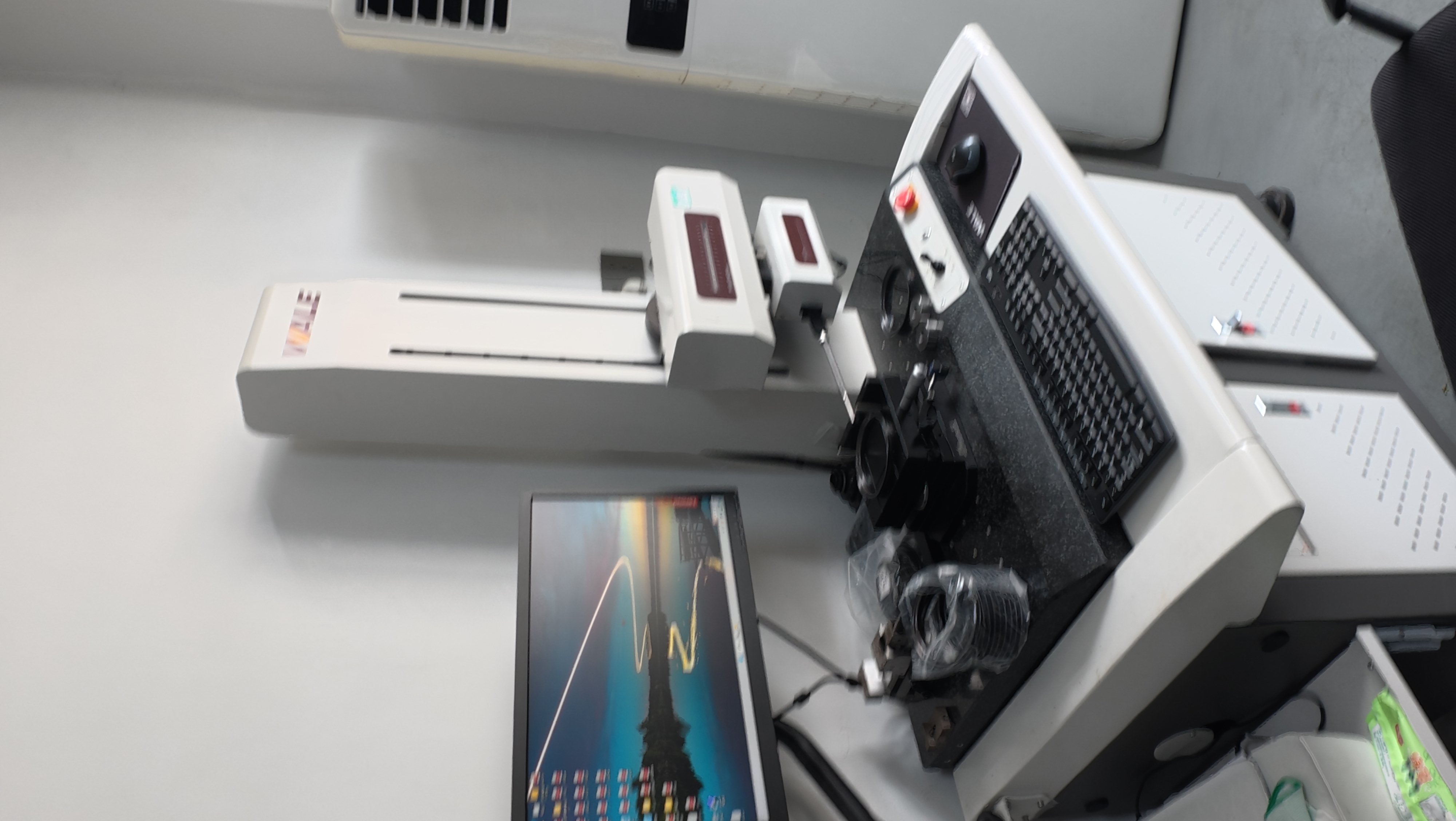 Contour Measuring Instrument